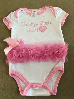 Baby Gear Infant Girls White & Pink Onesie Short Sleeves Size 6-9 Month